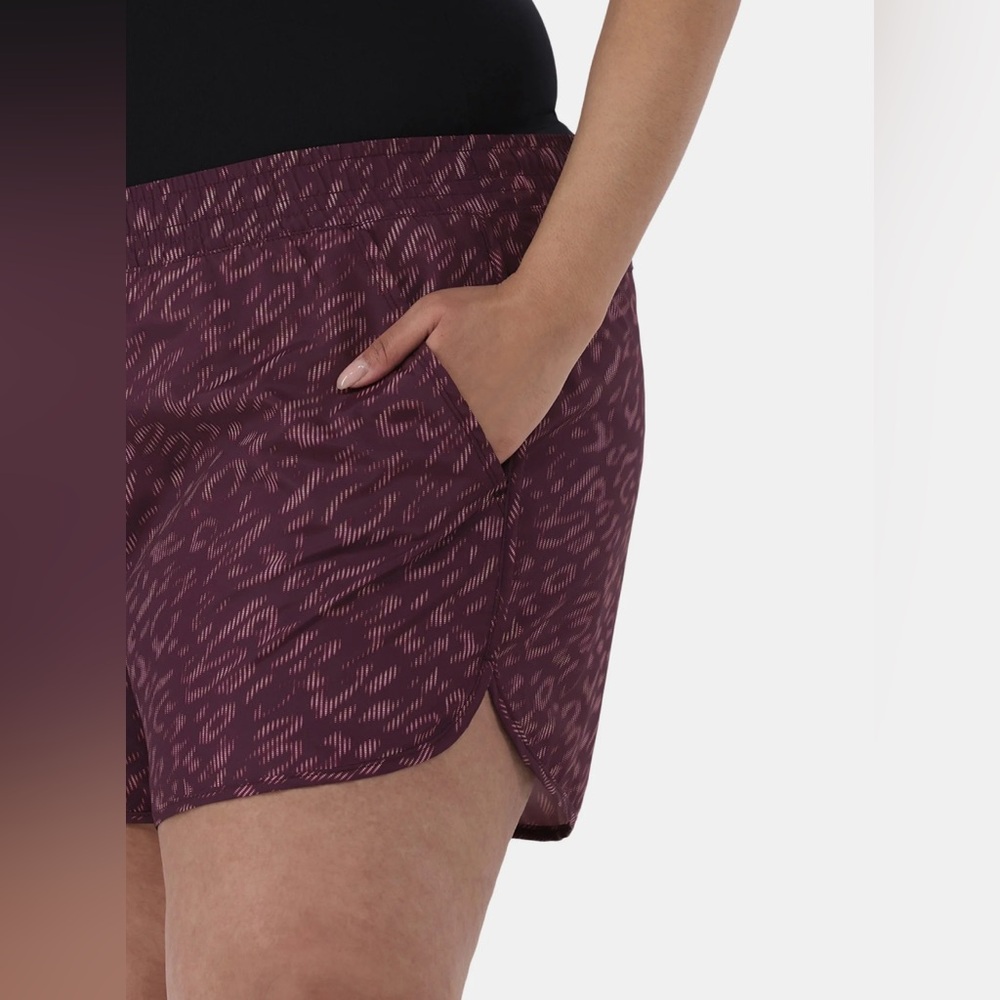 Women's Purple Patterned Shorts - Picture 11 of 11